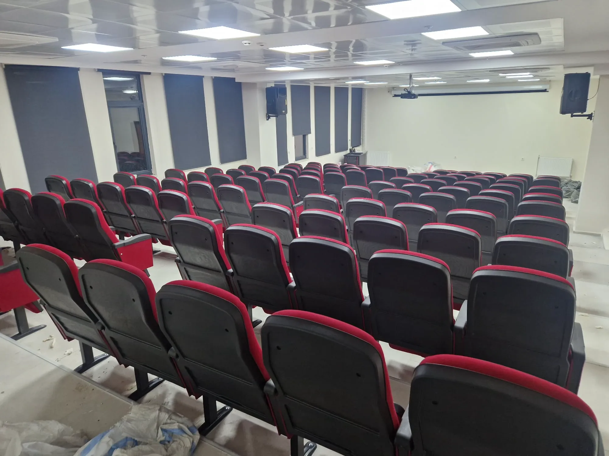 Konferans Salonu Projesi