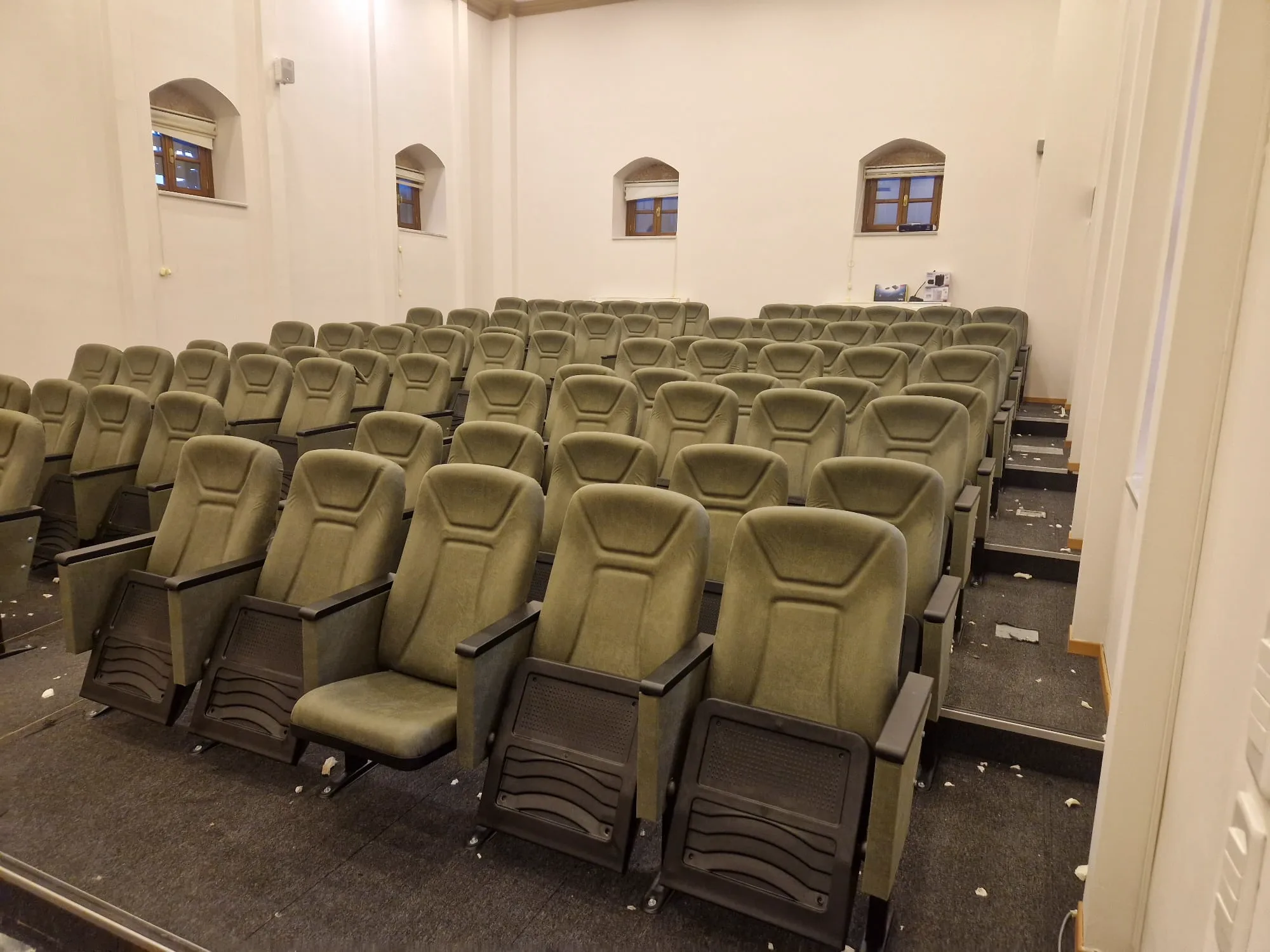 Konferans Salonu Projesi